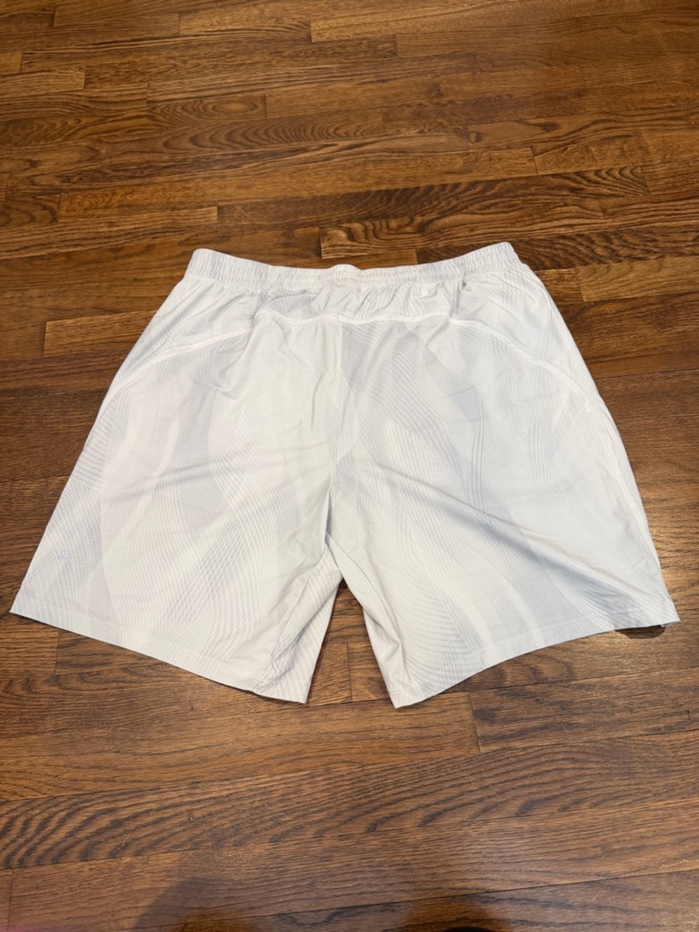 Lululemon Pace Breaker Linerless Short 9" - Picture 5 of 7